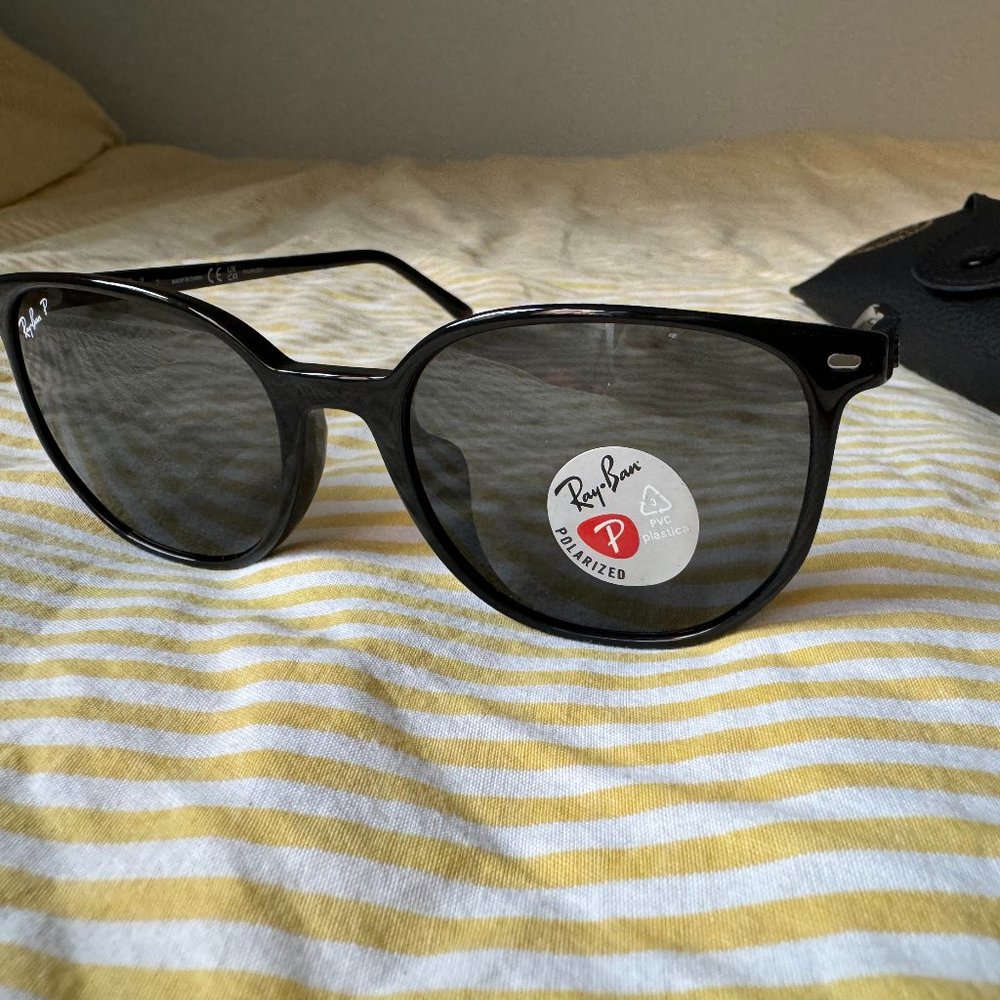 Ray-Ban Elliot Sunglasses, Black